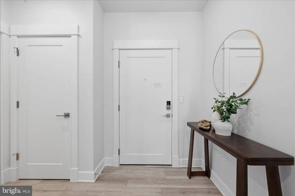 23651 HAVELOCK WALK TER #304, Ashburn, VA 20148