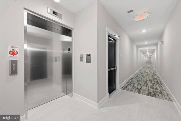 23651 HAVELOCK WALK TER #304, Ashburn, VA 20148