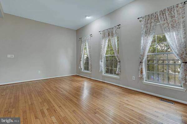 44030 GALA CIR, Ashburn, VA 20147