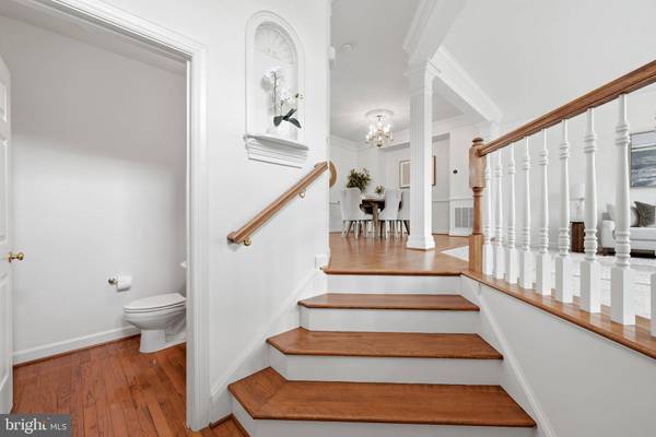 18526 BEAR CREEK TER, Leesburg, VA 20176