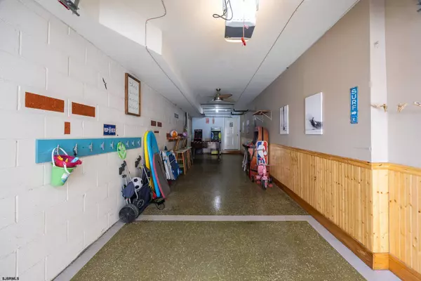 135 E Baker Ave #1, Wildwood, NJ 08260