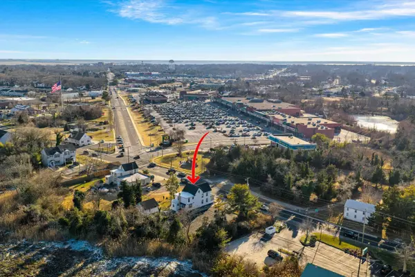 616 W Ocean Heights Ave, Linwood, NJ 08221