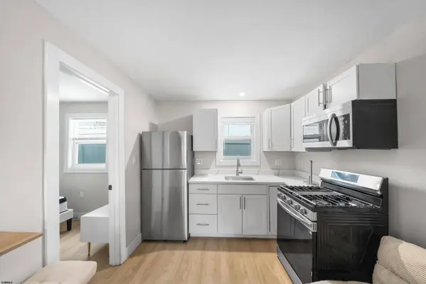 308 11th St #C, Ocean City, NJ 08226