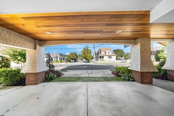 1331 Bay Ave, Ocean City, NJ 08226