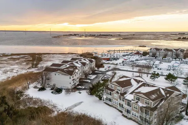 83 Windjammer Dr #83, Somers Point, NJ 08226