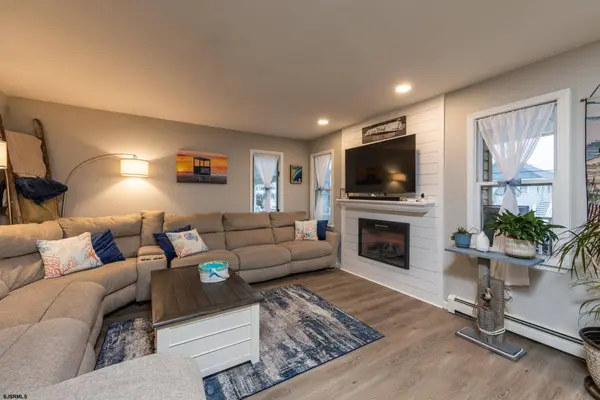 100 E 11th St #1, Ocean City, NJ 08226