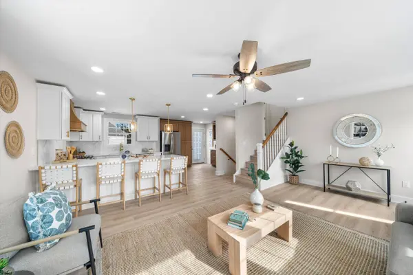 104 Crescent Rd, Ocean City, NJ 08226