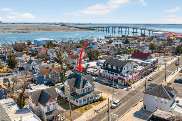 820-822 Shore Rd, Somers Point, NJ 08244