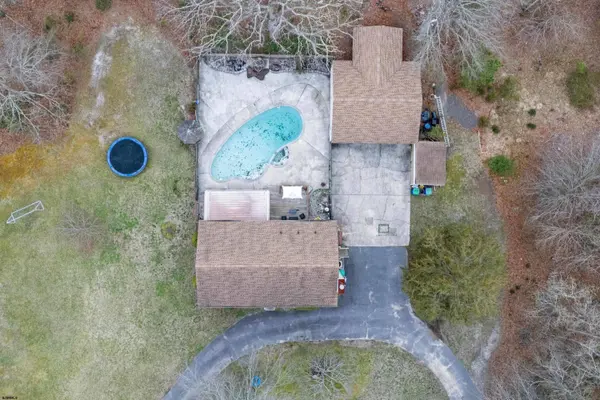 1319 Somers Point Rd, Egg Harbor Township, NJ 08234