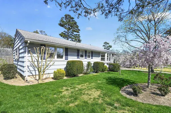 19 Seaside Ave, Marmora, NJ 08223