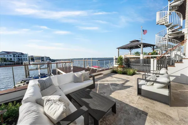 233 W 17th Street, Ocean City, NJ 08270