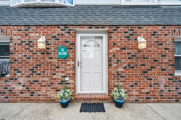 23 39th St #B, Sea Isle City, NJ 08243