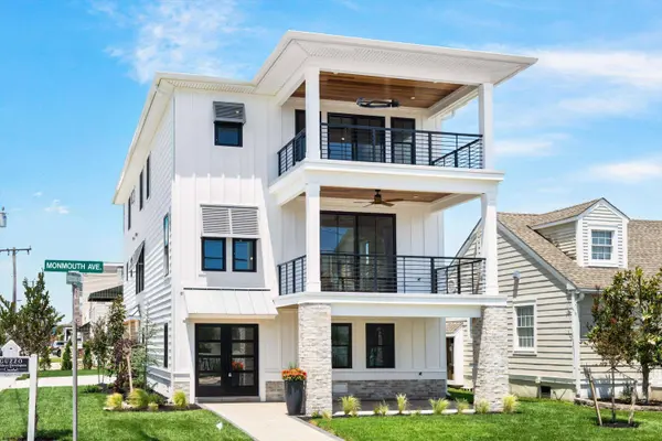 7311 Monmouth Ave, Ventnor, NJ 08406