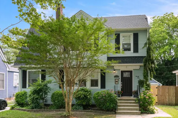 21 Laurel Ave, Linwood, NJ 08221