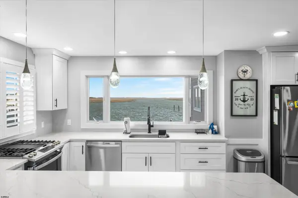 301 Alder #301, Ocean City, NJ 08226