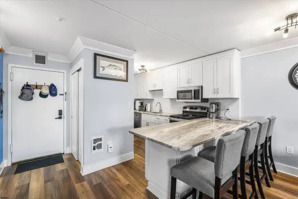 935 Ocean Ave #429, Ocean City, NJ 08226