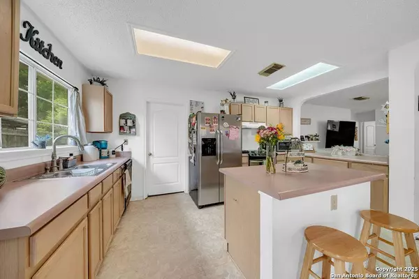 5830 Spring Pebble, San Antonio, TX 78247