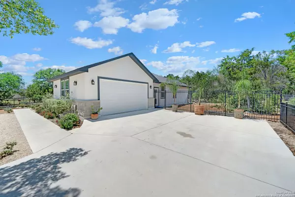 157 Rayner Pl., Spring Branch, TX 78070