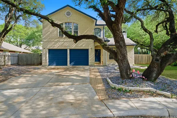 6207 STABLE CREEK DR, San Antonio, TX 78249