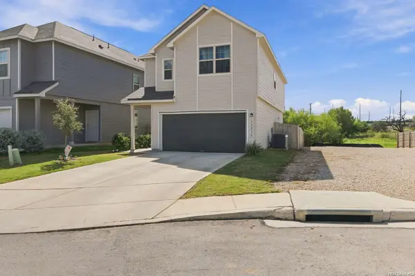 10030 Boulder Opal, San Antonio, TX 78245