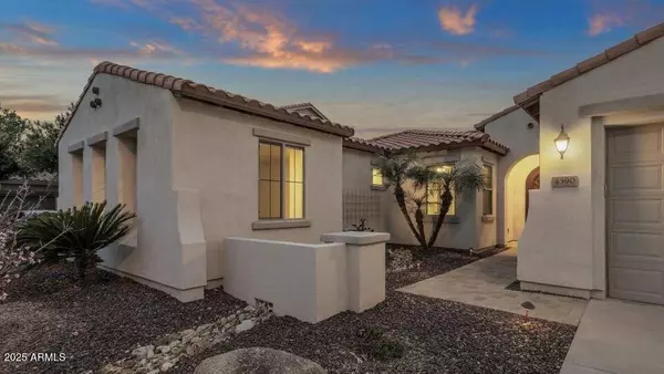 4390 S WHITE Drive, Chandler, AZ 85249