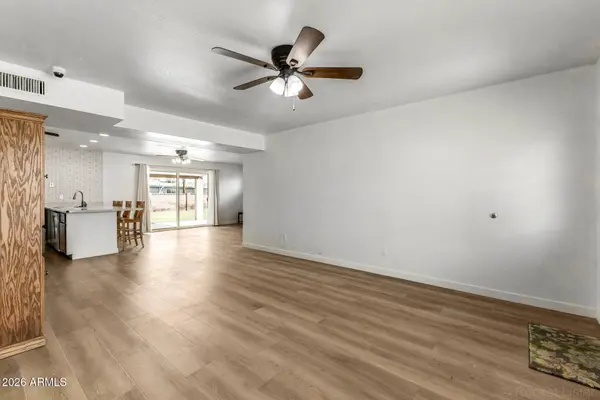 409 E HERMOSA Circle, Tempe, AZ 85282