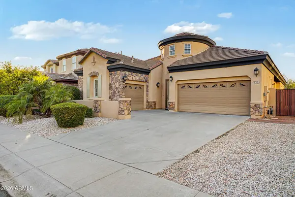 830 E Canyon Way, Chandler, AZ 85249