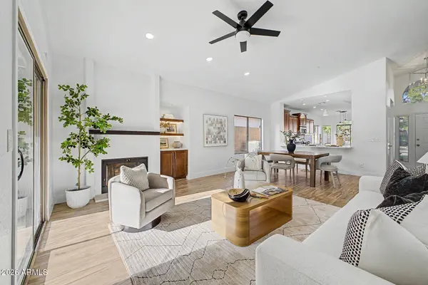 3152 N 83RD Place