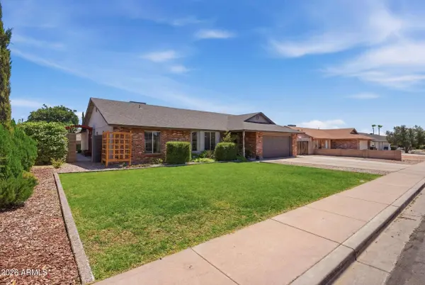 6517 E INGLEWOOD Street, Mesa, AZ 85205