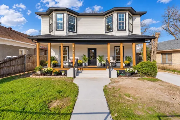 708 Essex St, Fort Worth, TX 76105-1315