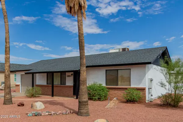 8750 W REVENTON Drive, Arizona City, AZ 85123