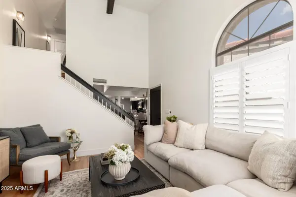 1718 S LONGMORE Street #50, Mesa, AZ 85202