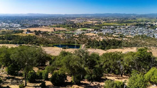 3924 Flintridge DR, Santa Rosa, CA 95403