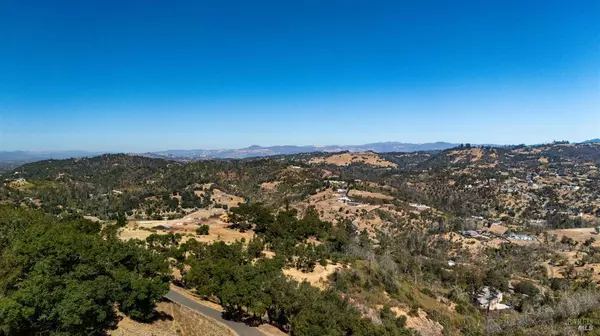 3924 Flintridge DR, Santa Rosa, CA 95403