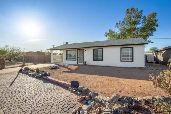 8551 W CORONADO Drive, Arizona City, AZ 85123