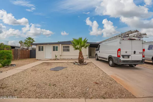 422 E WAGONER Road, Phoenix, AZ 85022