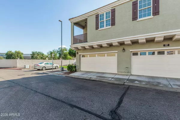 1967 E FRYE Road #101, Gilbert, AZ 85295