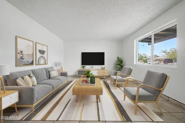 7007 W WOLF Street, Phoenix, AZ 85033