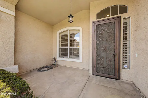 1466 E SPUR Avenue, Gilbert, AZ 85296