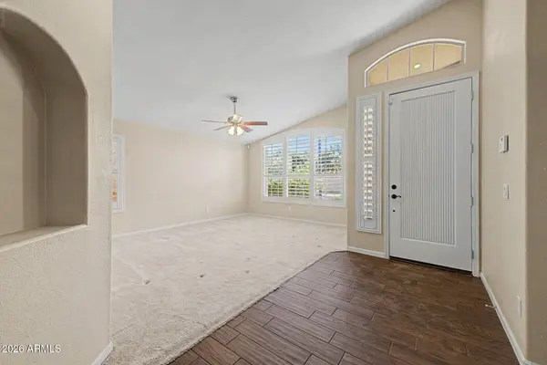 1466 E SPUR Avenue, Gilbert, AZ 85296
