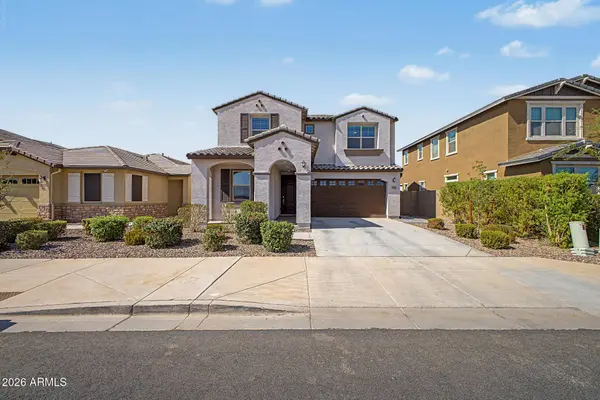 2322 E PALMDALE Lane
