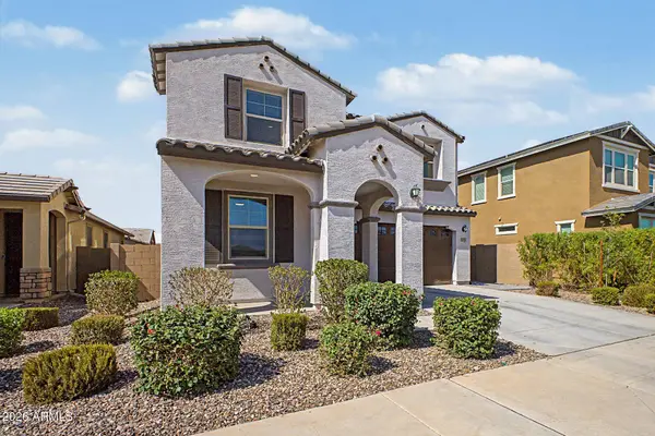2322 E PALMDALE Lane, Gilbert, AZ 85298