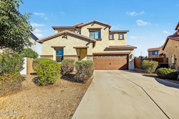 3275 E SPORTS Drive
