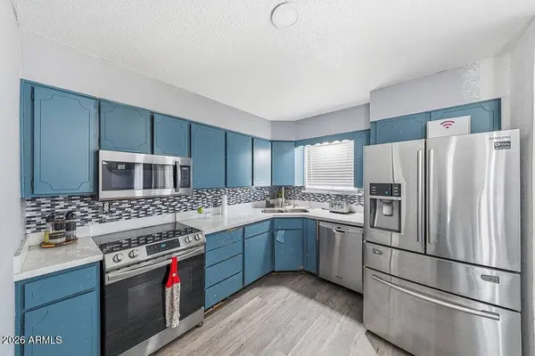 3619 W ORANGEWOOD Avenue, Phoenix, AZ 85051