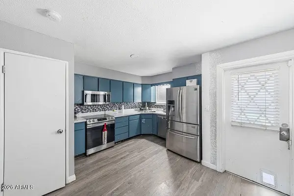 3619 W ORANGEWOOD Avenue, Phoenix, AZ 85051