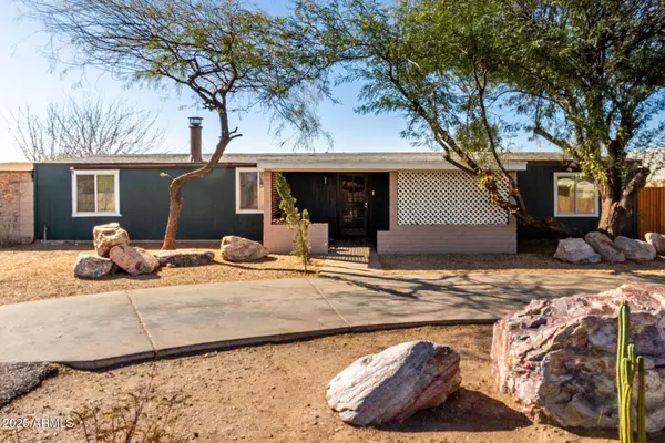 2939 E PARADISE Lane, Phoenix, AZ 85032