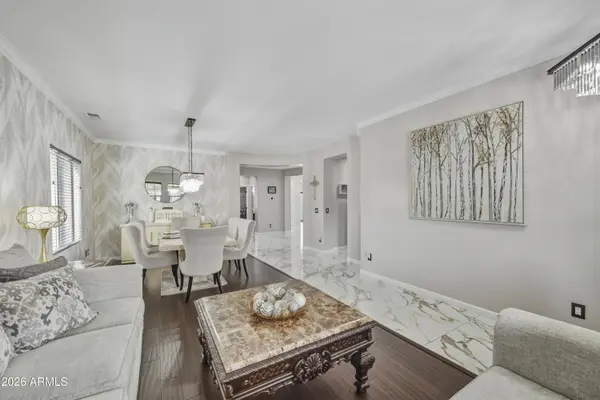 748 E VOLK Lane, San Tan Valley, AZ 85140