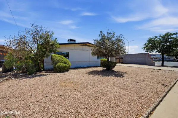 2011 E BRAMBLE Avenue, Mesa, AZ 85204