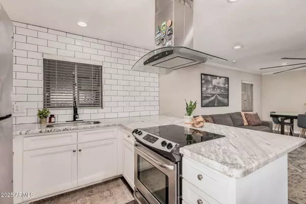 6240 N 16TH Street N #46, Phoenix, AZ 85016