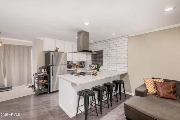 6240 N 16TH Street N #46, Phoenix, AZ 85016